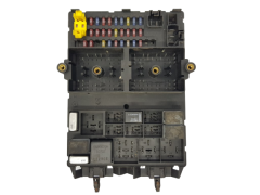 Drošinātāju kārba Jeep 56042148AF 518172002
