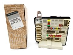 Drošinātāju kārba Oriģināls Renault Kangoo 2 Kubistar 8201044235