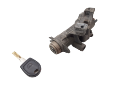 Aizdedzes Slēdzene VW Audi 4B0905851B 4B0905849