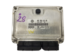Dzinēja Vadības Bloks ECU VW 045906019BN 0281011721 Bosch