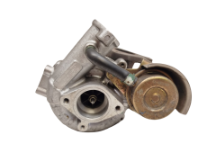 Turbokompresors Nissan 144114U110 GT1549