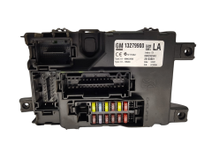 Vadības Bloks 13279900 28140881 Opel GM 2476