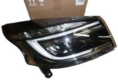 Priekšējais Lukturis Labais Jauns Oriģināls 260103799R Renault Trafic 3