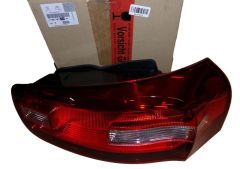 Lukturis Labais Aizmugurē Jauns Oriģināls 9676120680 Citroen C4 Picasso 2