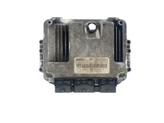 Vadības Bloks 8200355819 0281011644 23710 AW360 Nissan Bosch 45399