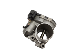 Gāzes korpusa vārsts 8200330810--E 0281002681 Renault Nissan 2.0 DCI