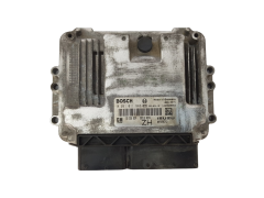 Vadības Bloks 0281011943 55556829 8973785712 Opel Bosch GM Isuzu 3210