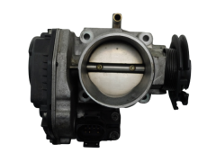 Gāzes korpusa vārsts 06A133063G 408.237/212/007 VW Audi Skoda 1.8T