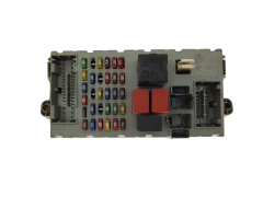 Drošinātāju kārba Fiat 46774357 NPL 46552681 CPL Delphi 20551