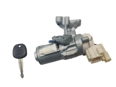Aizdedzes Slēdzene Toyota Yaris 45020-52-1 1032