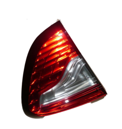 Lukturis Kreisais Aizmugurē Renault Captur 265554078R