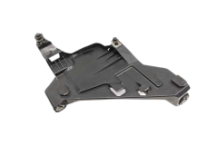 Luktura Kronšteins Labējais Ar Audi Q3 8R0941454A 99411823602 DPA