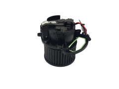 Salona Ventilatora Motors Renault T911738 272109102R Valeo 3311