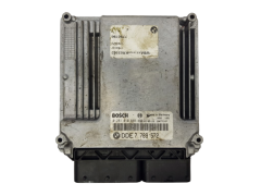 Dzinēja Vadības Bloks ECU BMW 7789572 0281010565 Bosch