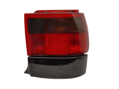 Lukturis Labais Aizmugurē 95656606 Citroen ZX Hatchback Valeo