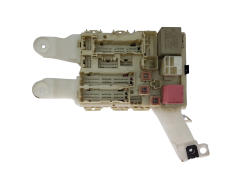 Drošinātāju kārba Toyota 82730-02140-A
