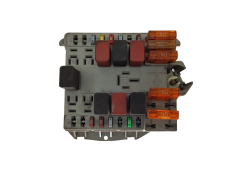 Drošinātāju kārba Fiat 51763771 Delphi 20615