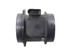 Gaisa plūsmas mērītājs Audi A4 A6 06C133471A AFH75-01A