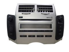 Radio CD atskaņotājs Toyota Yaris 86120-0D200 W13801 2