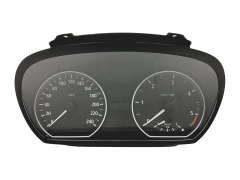 Tahometrs BMW 1 E87 1041568 52557