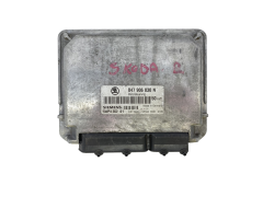 Vadības Bloks 047906030N 5WP4352 01 VW Skoda Seat Siemens 54118