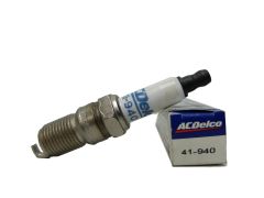 Aizdedzes svece 41-940 ACDelco Chevrolet Buick Oldsmobile