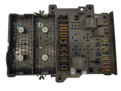 Drošinātāju kārba Chrysler P4707794 19653