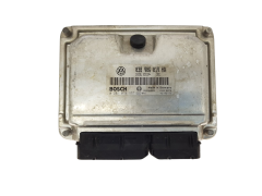 Vadības Bloks 038906019HQ 0281010957 VW Seat Bosch 3366