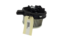 Salona Ventilatora Motors Opel Astra K 13497776 0130309503 3236
