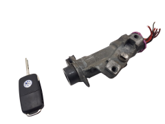 Aizdedzes Slēdzene VW Golf 4 Passat 4B0905851C 4B0905849 1018
