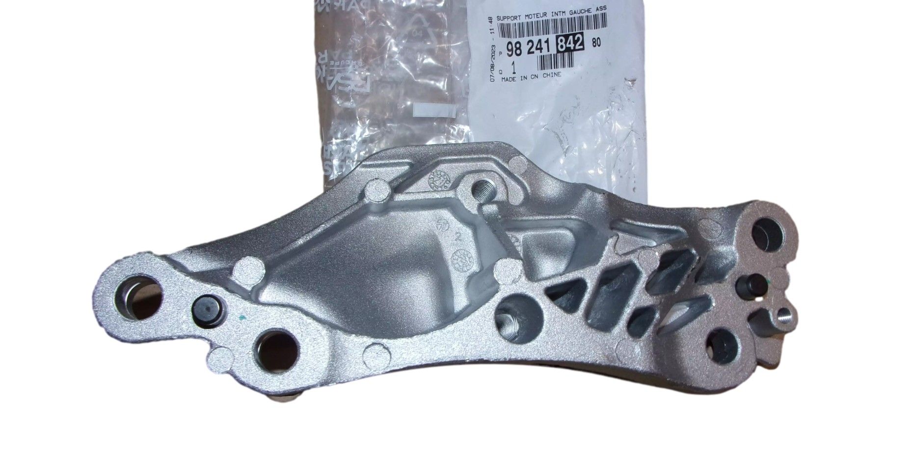Stiprinājums, Kronšteins Oriģināls 9824184280 Citroen Peugeot main product photo