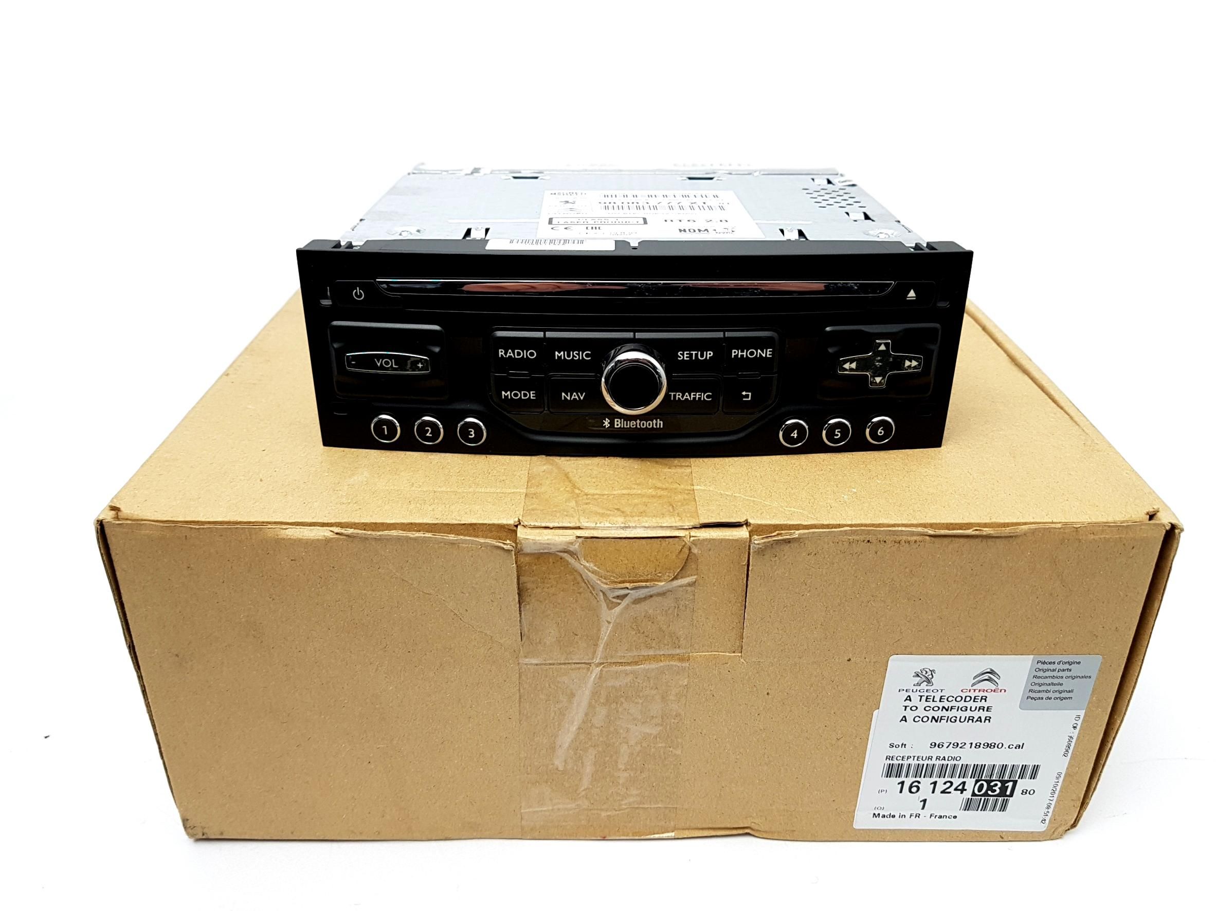 Radio CD atskaņotājs Jauns Oriģināls Peugeot 3008 1612403180 main product photo
