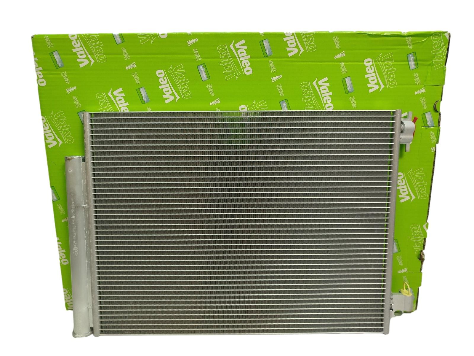 Kondicioniera kondensators Dacia Renault 921006843R 814373 Valeo main product photo