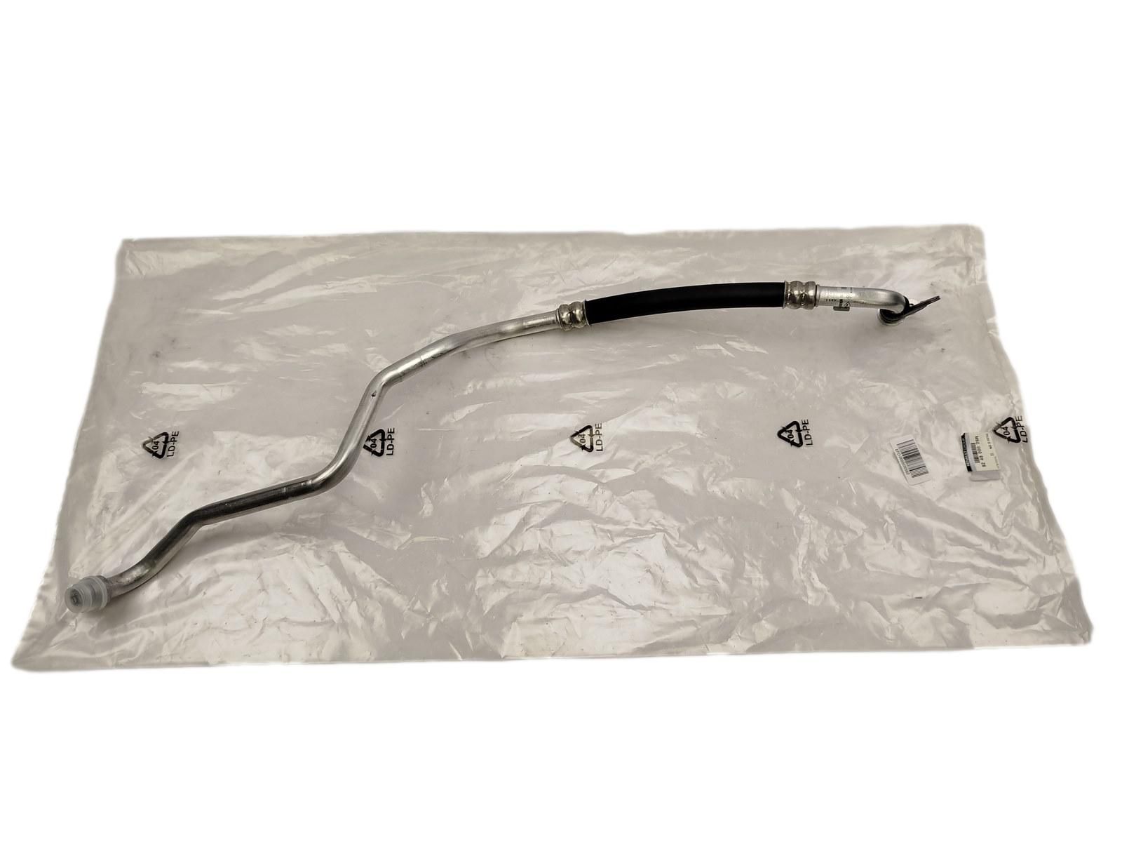 Kondicioniera caurule Renault 924800026R Oriģināls main product photo