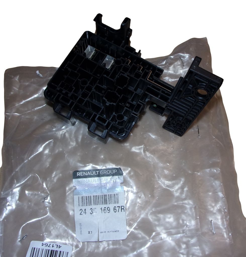 Drošinātāju kārba Jauns Oriģināls 243516967R Renault main product photo