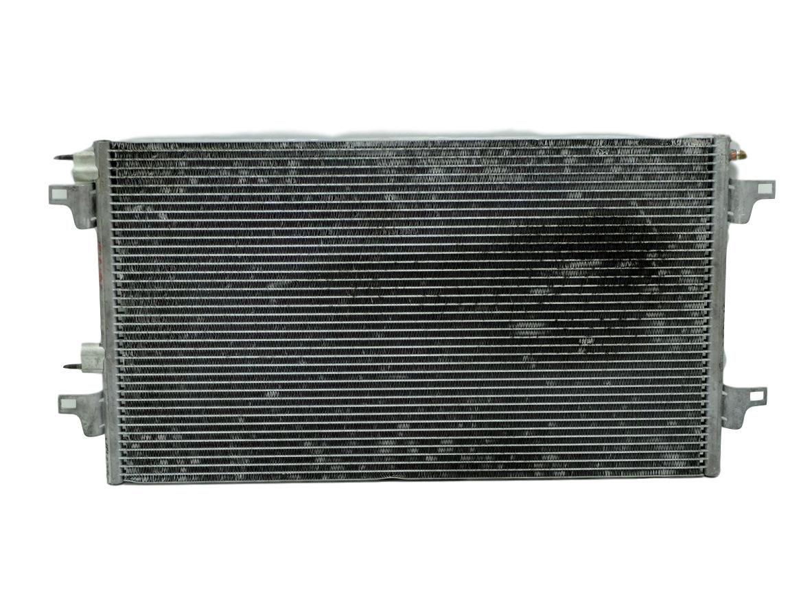 Kondicioniera kondensators Renault 8200152728 Behr main product photo